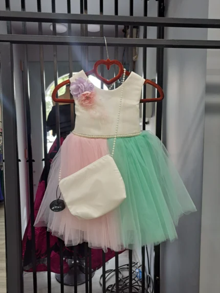 کودک تیارا-کد 927
